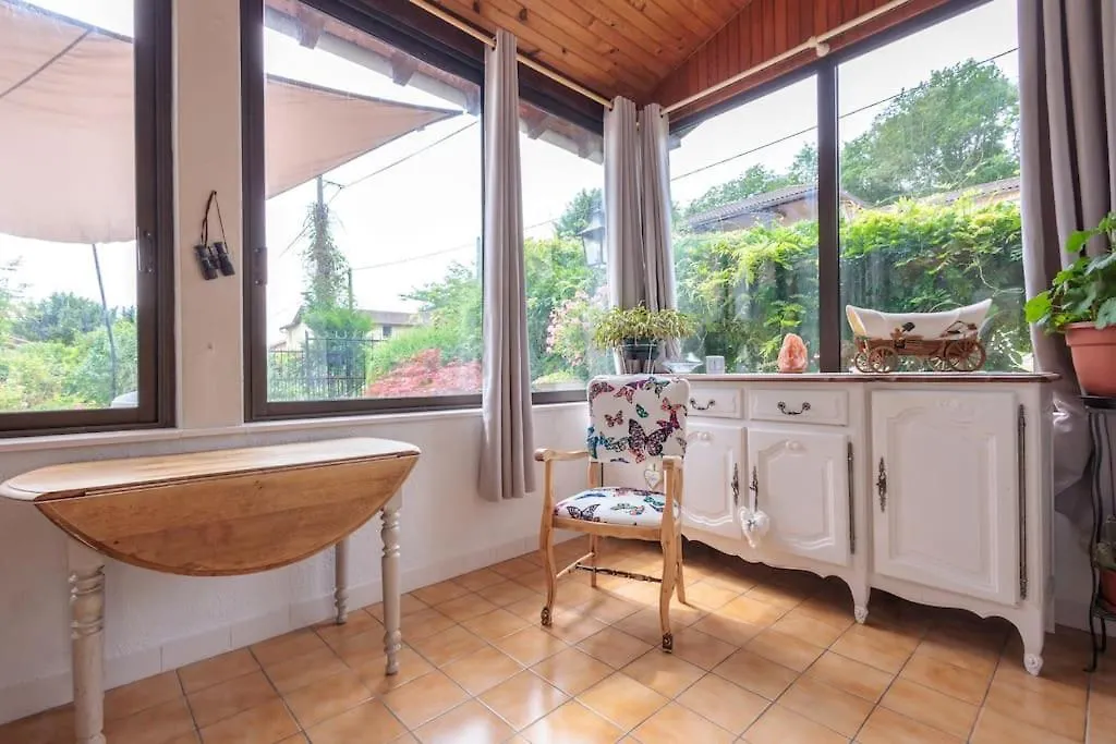 펜션 La Maison Du Lac Du Grobon Châtillon-sur-Chalaronne